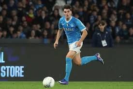 德甲黑马：斯图加特锁定欧冠，吉拉西25球