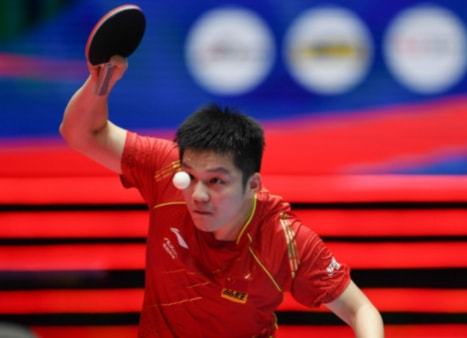 并且贡献了 并且贡献了